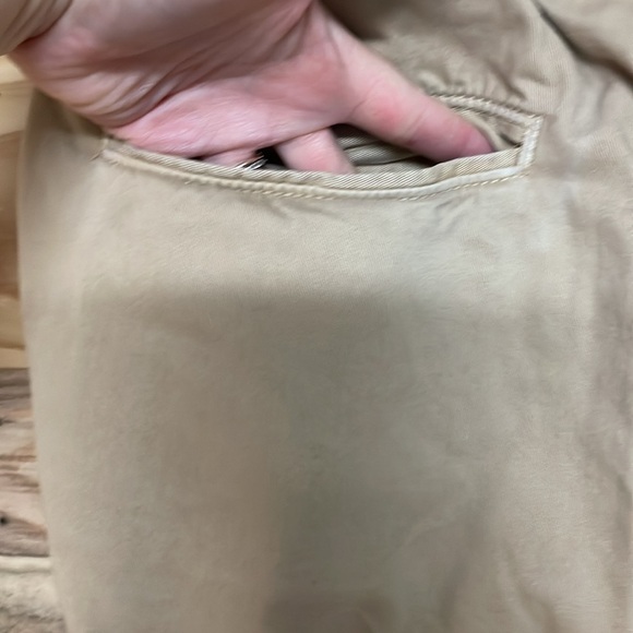 American Eagle Outfitters size Large Tan Khaki Lightweight Joggers with Pockets - Picture 6 of 9